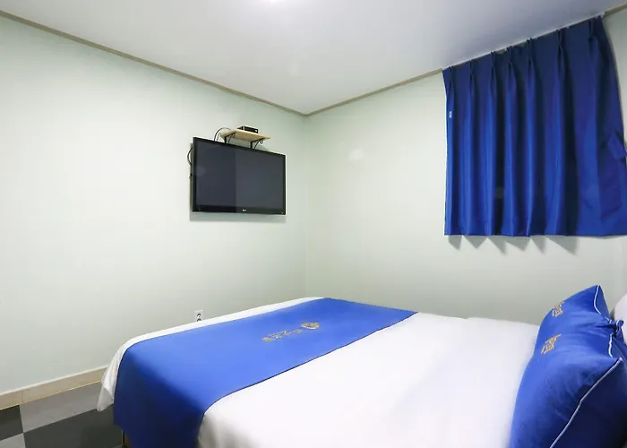 Peanut Hostel