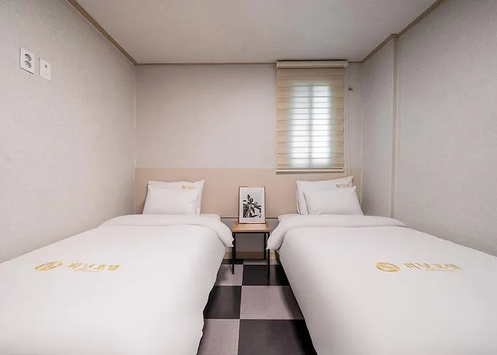 Peanut Hostel