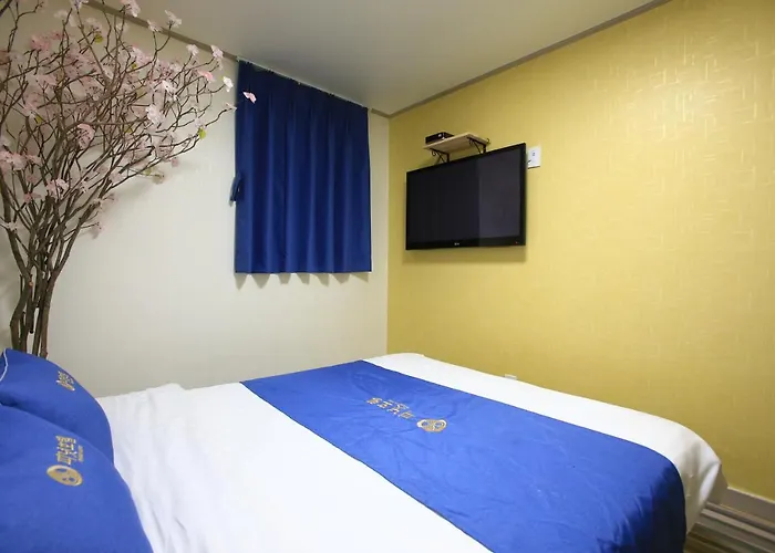 Peanut Hostel