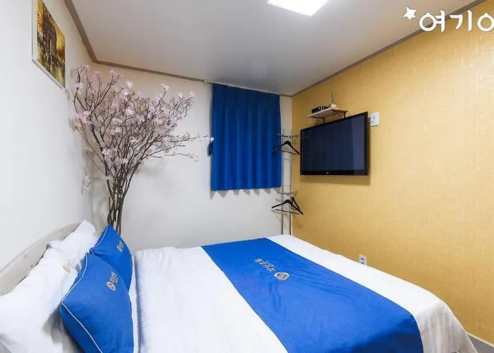 Peanut Hostel